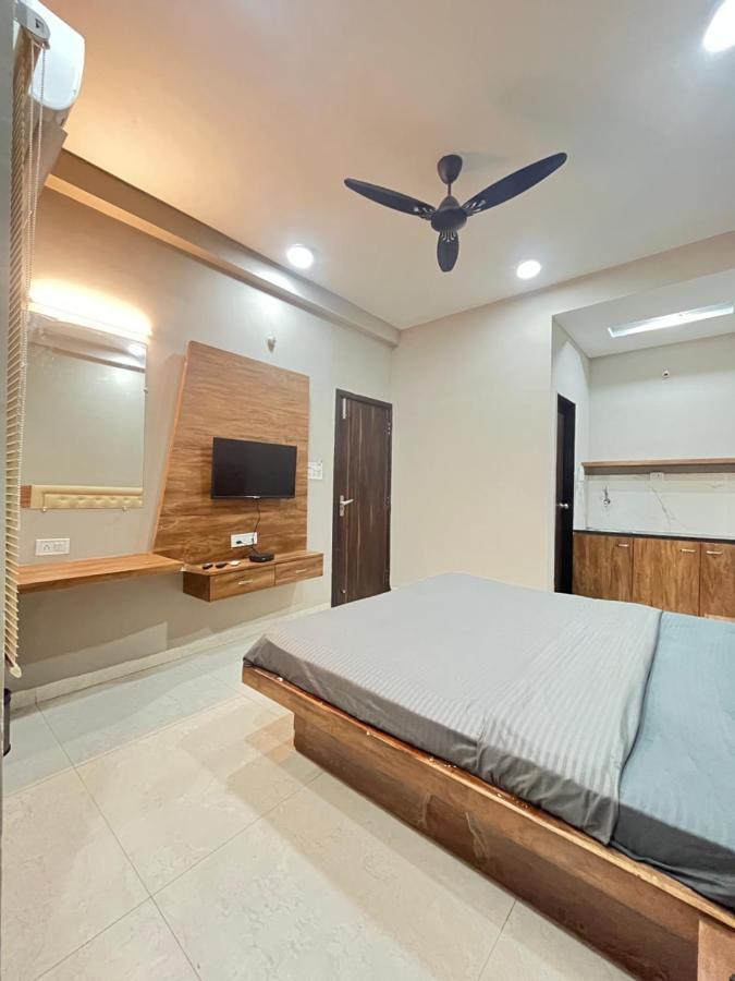 Stayzy Evanka Indore Exterior photo